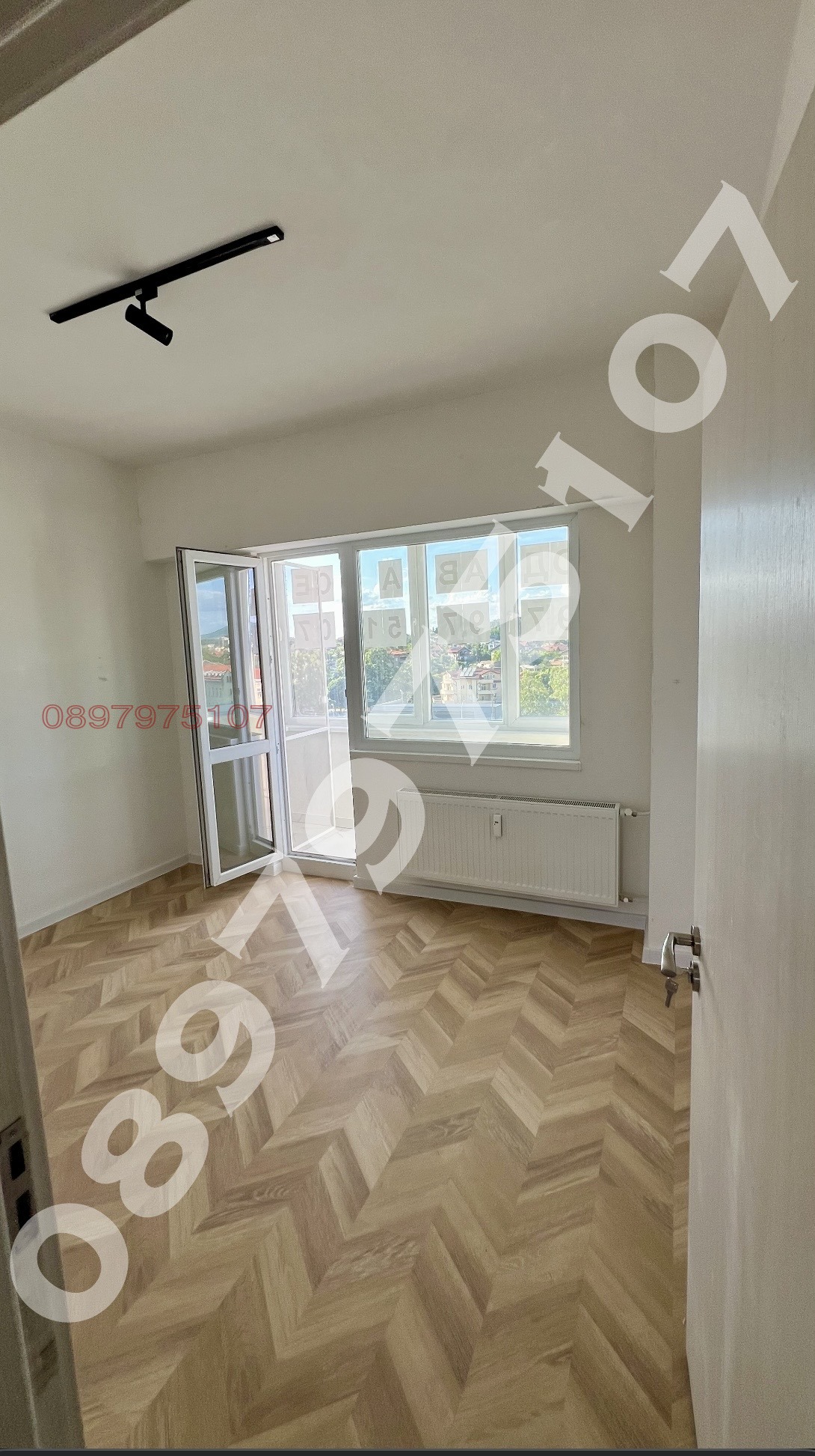 Продава 4-СТАЕН, гр. Перник, Димова махала, снимка 4 - Апартаменти - 54832494