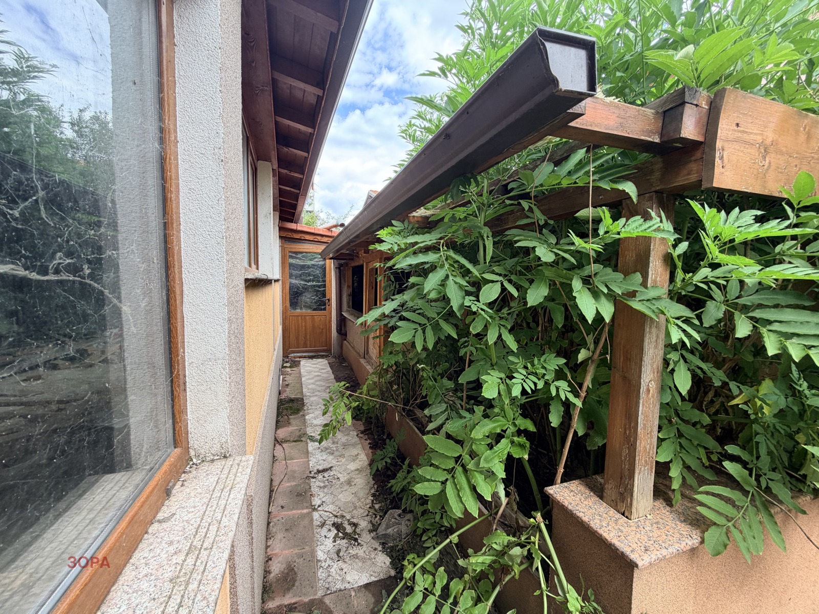 Продава ЕТАЖ ОТ КЪЩА, гр. Враца, Металург, снимка 11 - Етаж от къща - 55271499