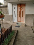 Продава  Етаж от къща област Разград , гр. Кубрат , 145 кв.м | 82247117 - изображение [2]