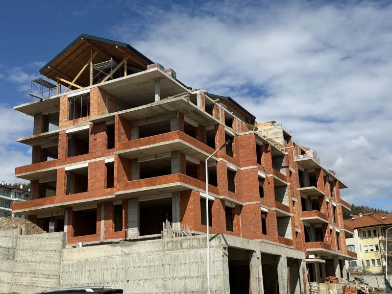 Продава 1-СТАЕН в област Пазарджик, гр. Велинград - 44 кв.м / 57 100 € » 111 677.89 лв., МЕТАЛИКА СТРОЙ ЕООД