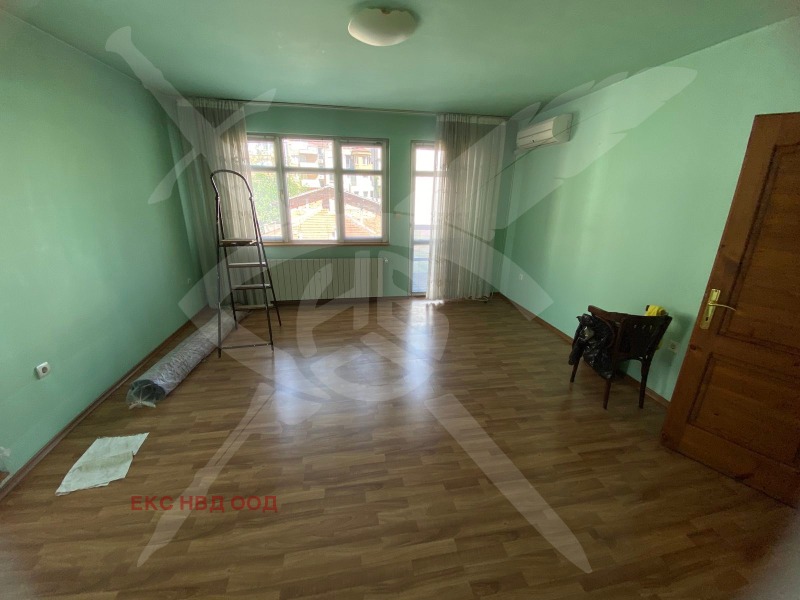 Продава 2-СТАЕН, гр. Пловдив, Кършияка, снимка 2 - Aпартаменти - 47515056