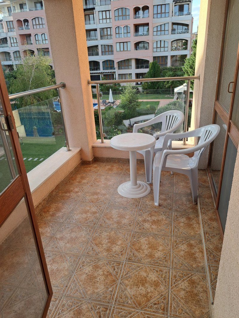Продава  2-стаен град Варна , к.к. Св.Св. Константин и Елена , 76 кв.м | 98481881 - изображение [4]