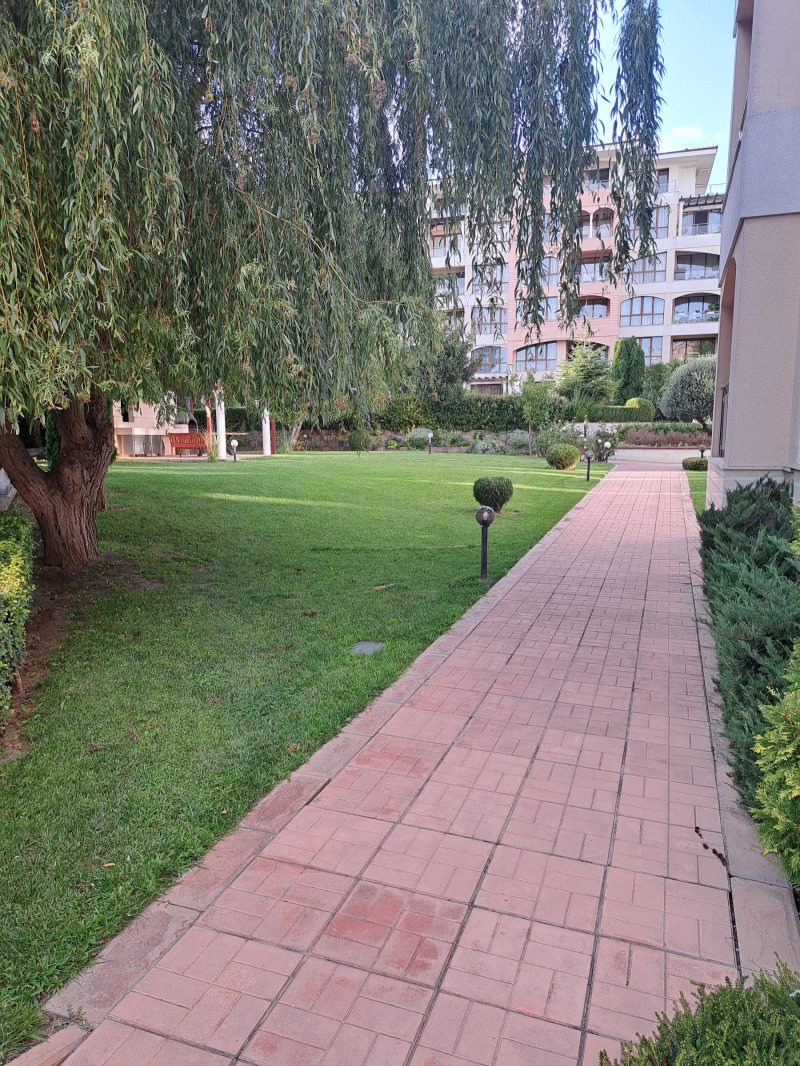 Продава  2-стаен град Варна , к.к. Св.Св. Константин и Елена , 76 кв.м | 98481881 - изображение [17]