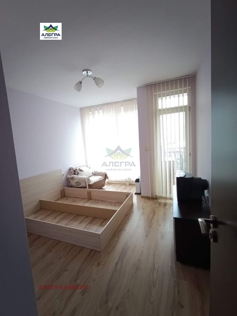 Продава 2-СТАЕН, гр. Пазарджик, Устрем, снимка 2 - Апартаменти - 53464750