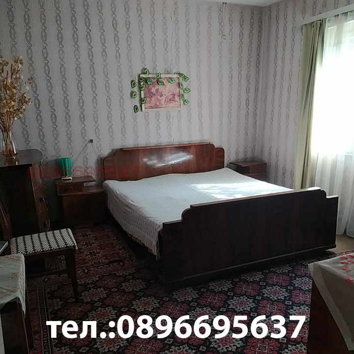 Продава КЪЩА, гр. Червен бряг, област Плевен, снимка 12 - Къщи - 54160014