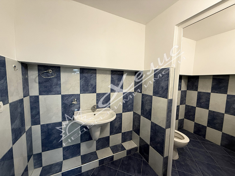 Продава МАГАЗИН, гр. Бургас, Братя Миладинови, снимка 11 - Магазини - 53072213