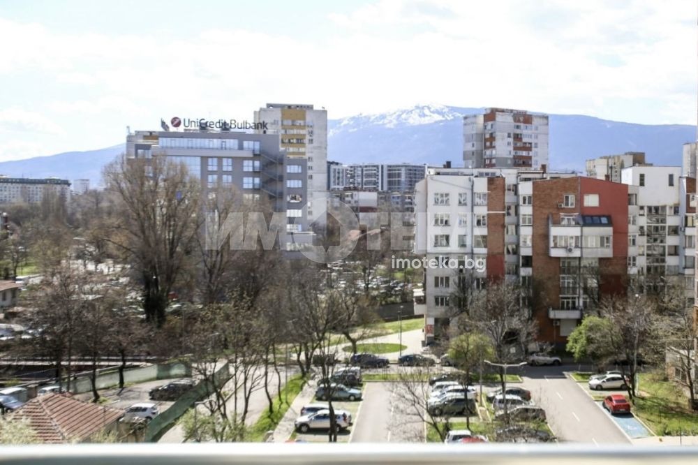 Продава МНОГОСТАЕН, гр. София, Център, снимка 6 - Апартаменти - 54589106