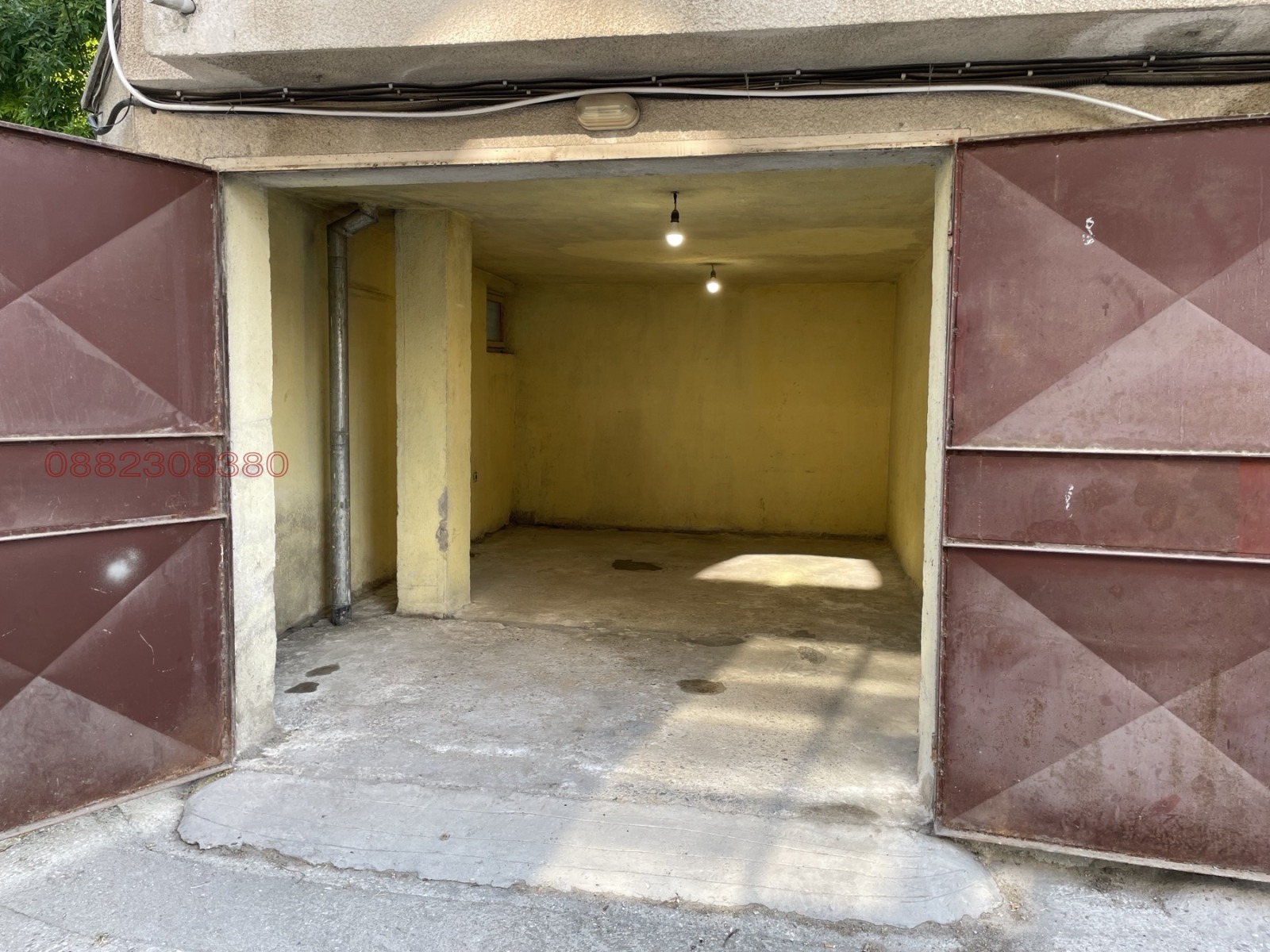 Продава ГАРАЖ, ПАРКОМЯСТО, гр. Пловдив, Южен