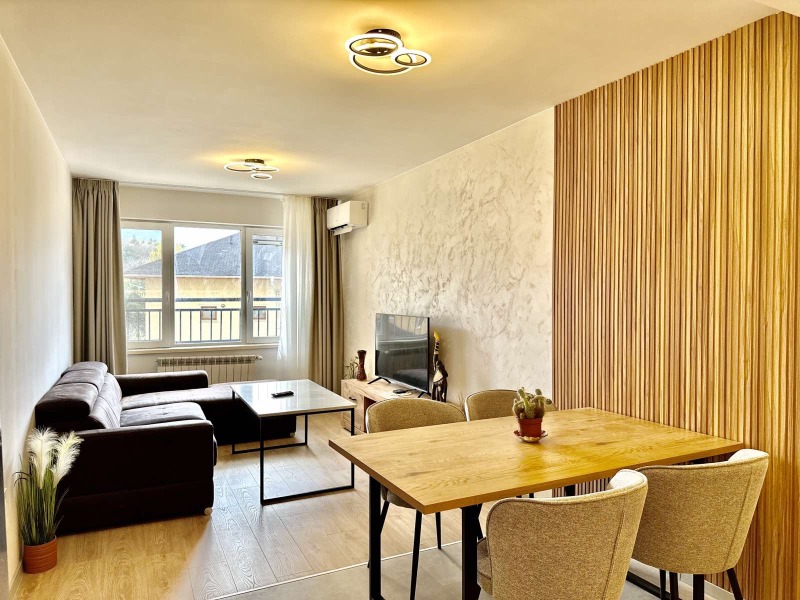 In vendita  2 camere da letto Sofia , Mladost 2 , 89 mq | 78824786