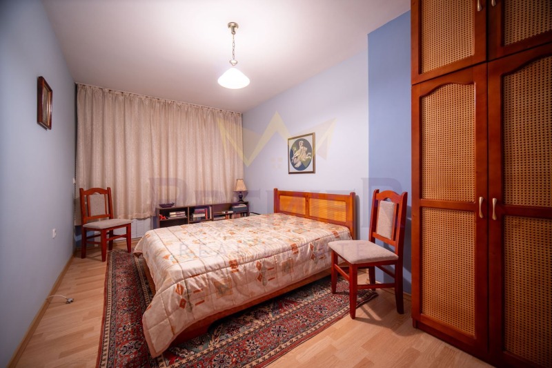 Продава  3-стаен град Добрич , Център , 99 кв.м | 36176036 - изображение [12]