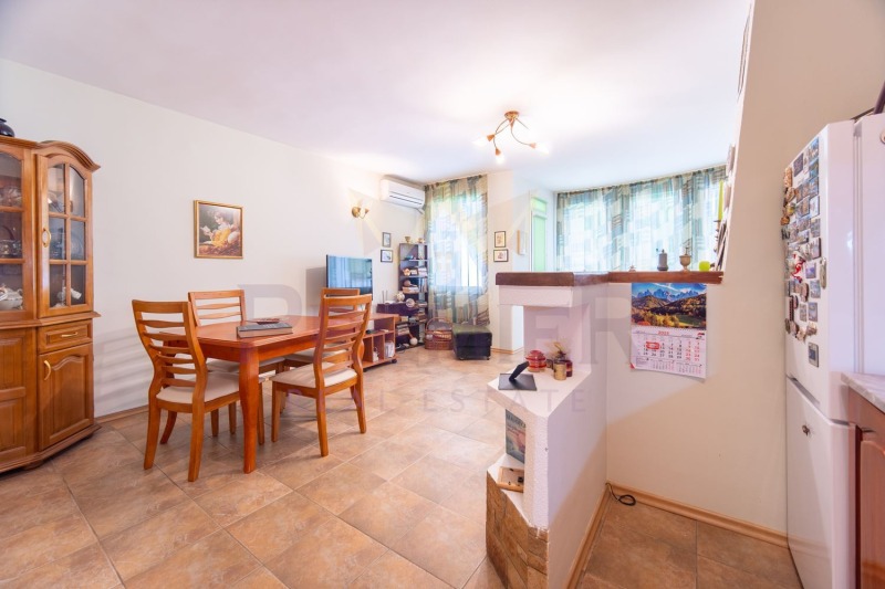 Продава  3-стаен град Добрич , Център , 99 кв.м | 36176036 - изображение [4]