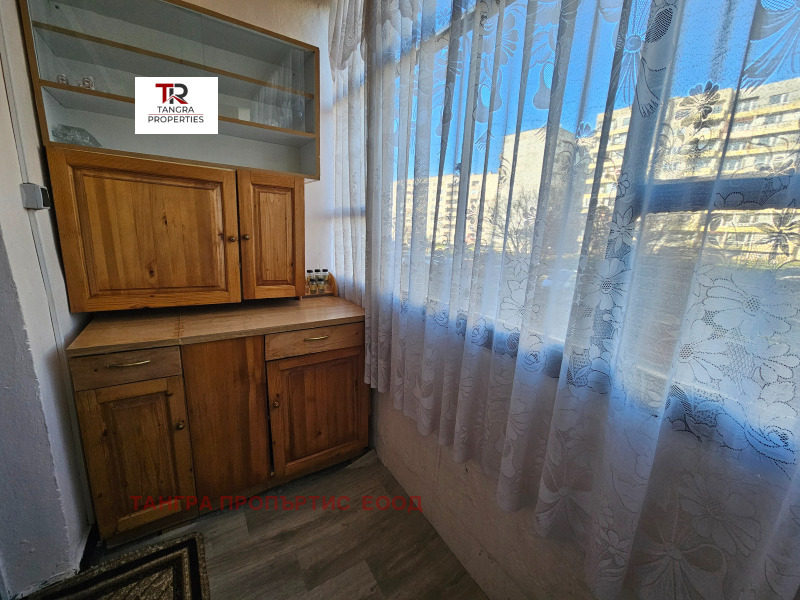 Продава 3-СТАЕН, гр. Радомир, област Перник, снимка 8 - Апартаменти - 52806258