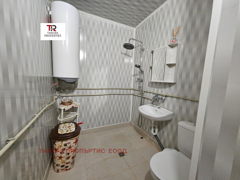 Продава 3-СТАЕН, гр. Радомир, област Перник, снимка 3 - Апартаменти - 52806258