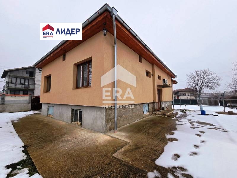 Продава  Къща област Русе , с. Щръклево , 273 кв.м | 39408827 - изображение [16]
