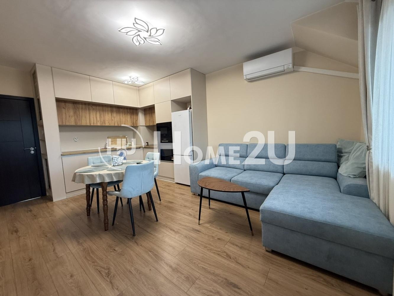 Продава 3-СТАЕН, гр. Варна, Лятно кино Тракия