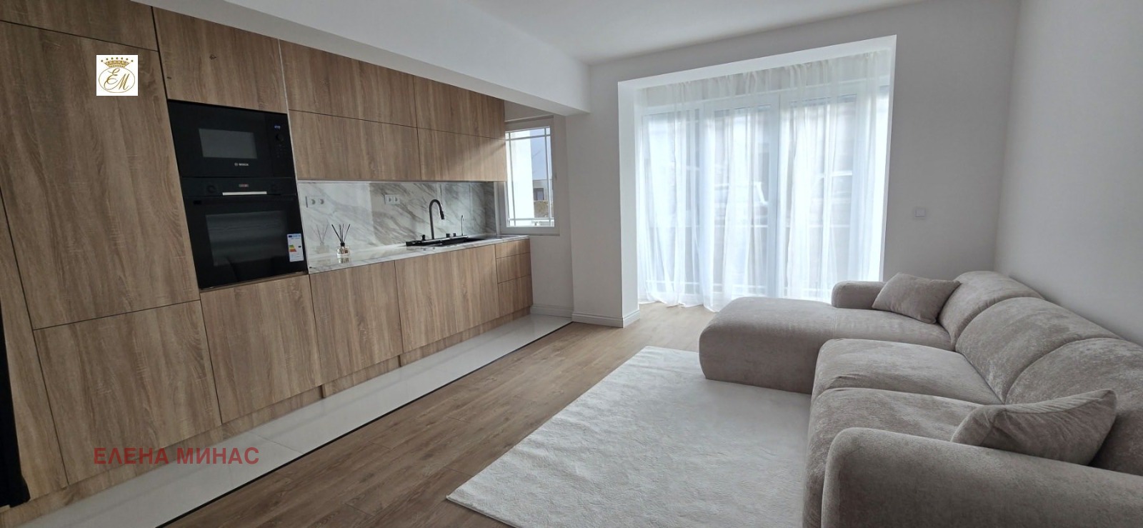 Продава 4-СТАЕН, гр. Шумен, Център, снимка 2 - Апартаменти - 54248786