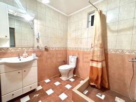 Hus Balchik, region Dobrich 15