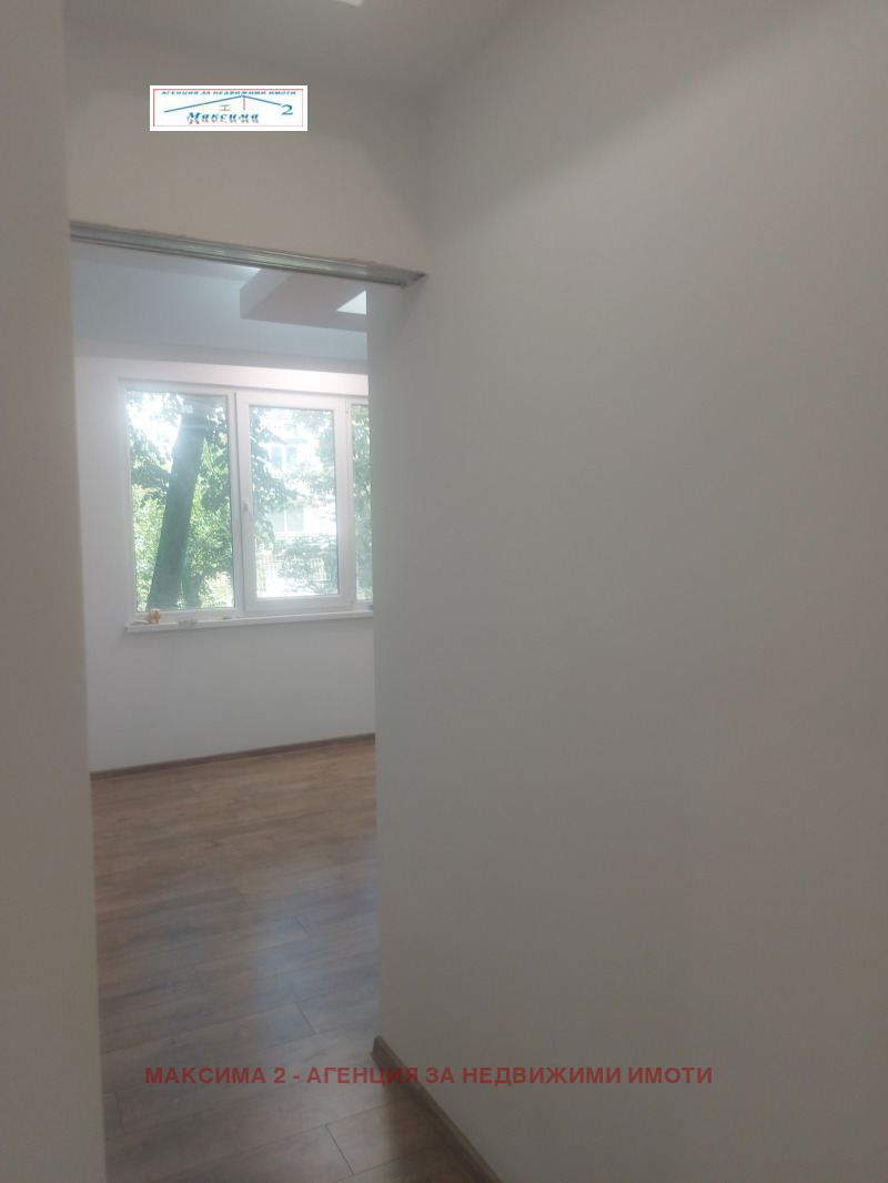 For Sale  1 bedroom Pleven , Storgoziya , 60 sq.m | 27230306 - image [2]