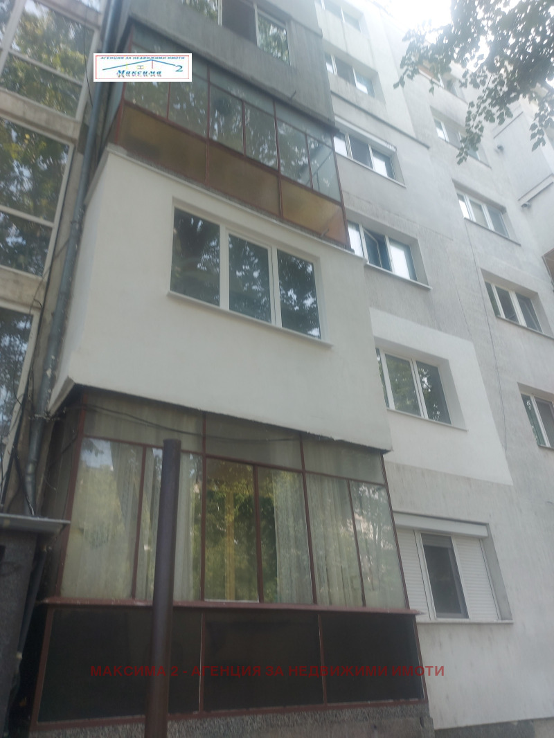 Продава  2-стаен град Плевен , Сторгозия , 60 кв.м | 27230306 - изображение [14]