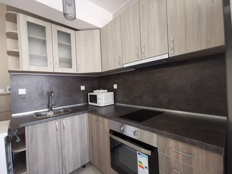 Продава  2-стаен град Плевен , Широк център , 60 кв.м | 23824857 - изображение [3]