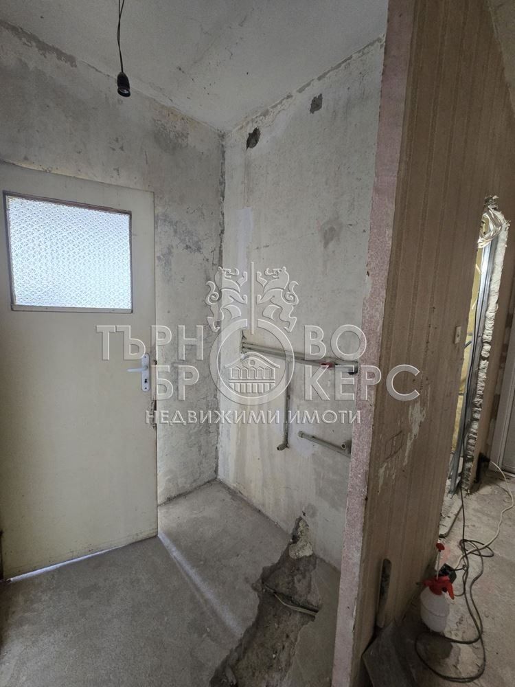 Продава 2-СТАЕН, гр. Велико Търново, Бузлуджа, снимка 10 - Апартаменти - 54064066