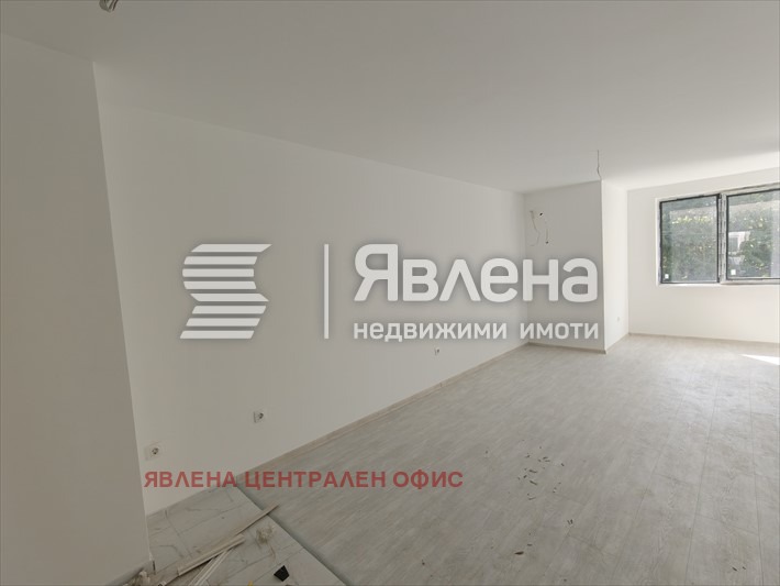 Продава 2-СТАЕН, гр. София, Център