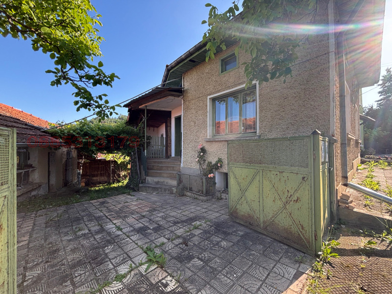 Продава КЪЩА, с. Терзийско, област Ловеч, снимка 4 - Къщи - 52785277