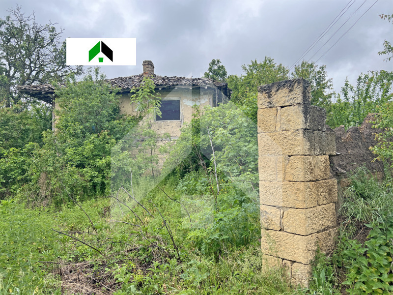 Продава КЪЩА в област Шумен, гр. Нови пазар - 73 кв.м / 12 782.30 € » 25 000 лв., ДИМИТРОВ ИМОТИ