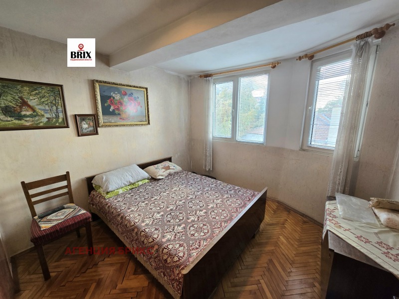 Продава  2-стаен град Русе , Център , 62 кв.м | 41267343 - изображение [6]