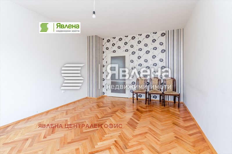 Продава 3-СТАЕН, гр. София, Гоце Делчев, снимка 4 - Aпартаменти - 47348384