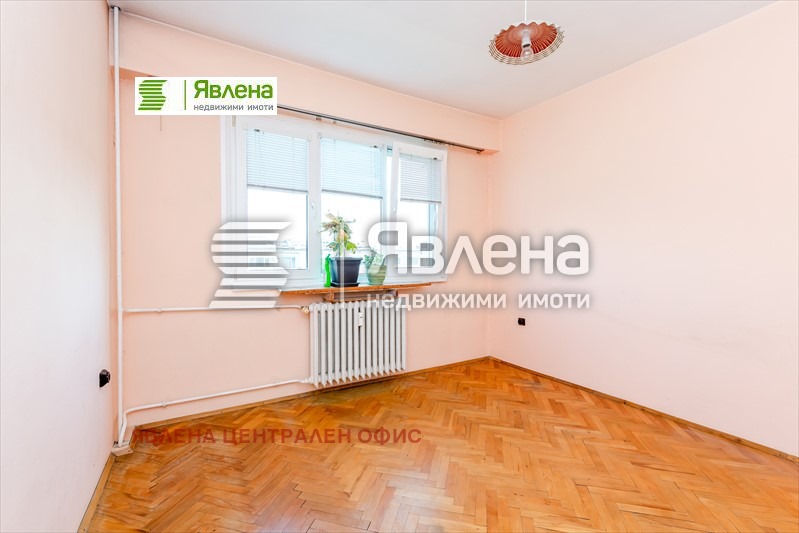 Продава 3-СТАЕН, гр. София, Гоце Делчев, снимка 5 - Aпартаменти - 47348384