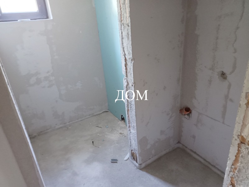Satılık  2 yatak odası Şumen , 5-ti polk , 74 metrekare | 32038020 - görüntü [5]