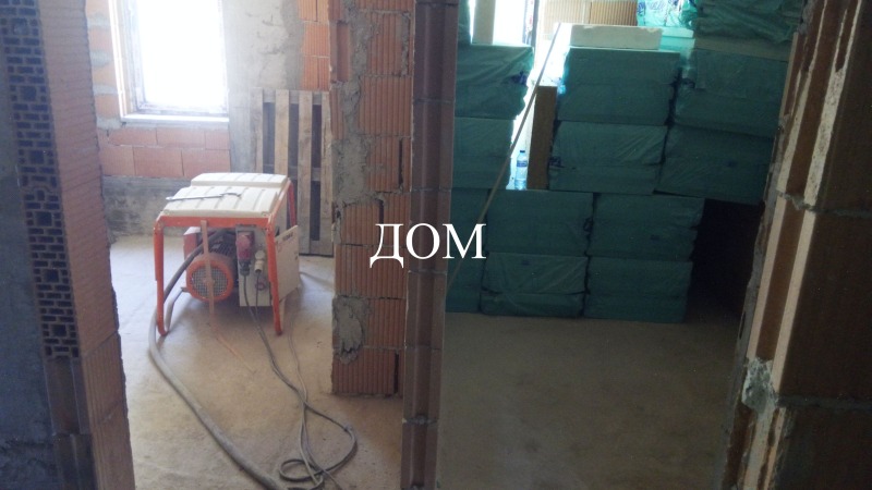 Na prodej  2 ložnice Šumen , 5-ti polk , 74 m2 | 32038020 - obraz [3]