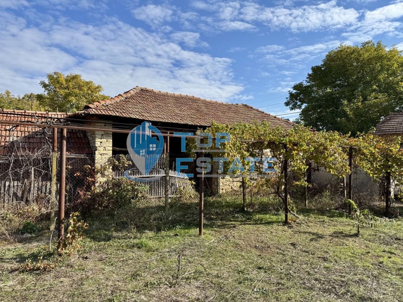 Продава КЪЩА, с. Долна Липница, област Велико Търново, снимка 13 - Къщи - 52332407