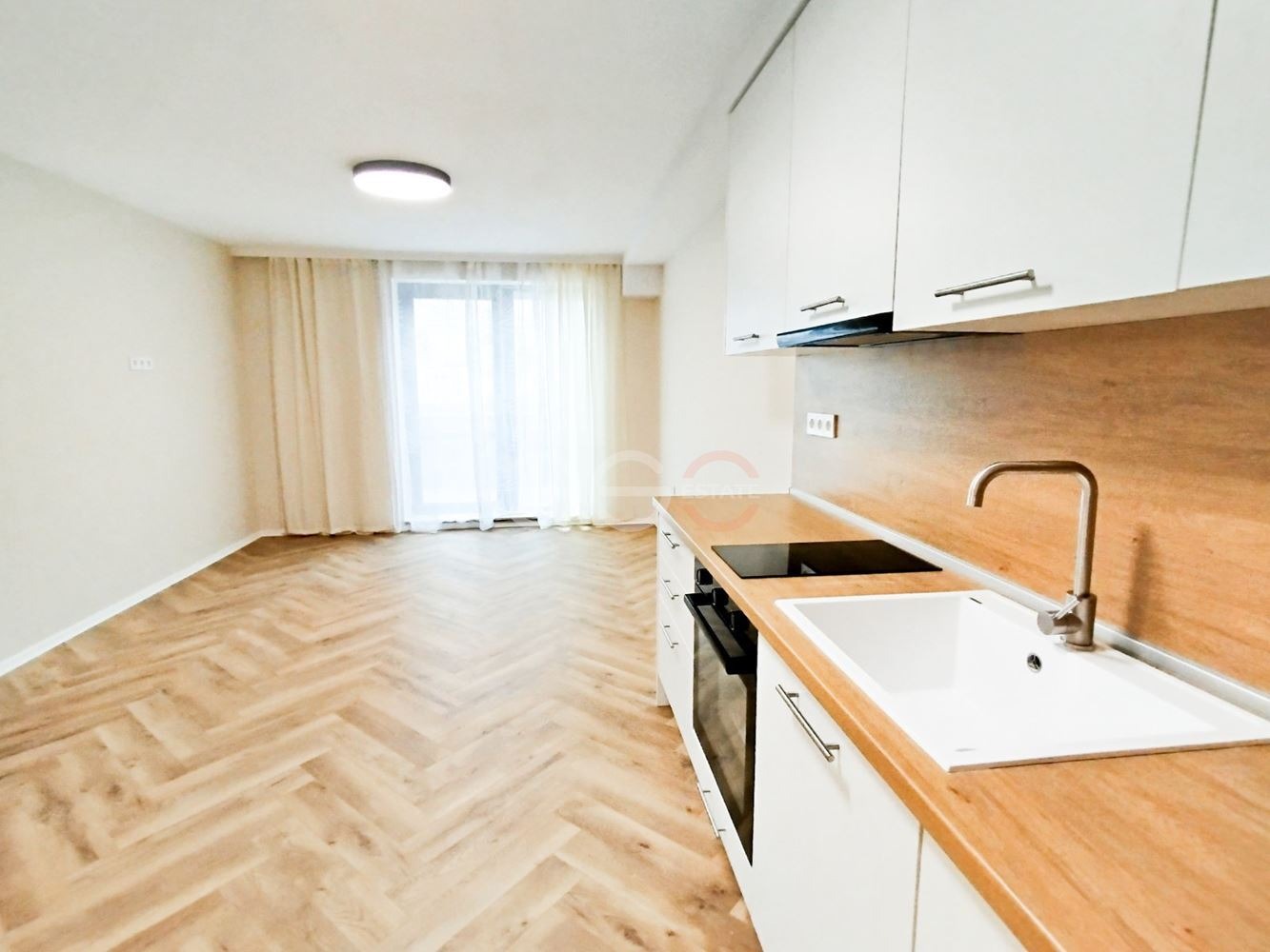 Продава 3-СТАЕН, гр. Варна, Възраждане 2, снимка 5 - Апартаменти - 54366761
