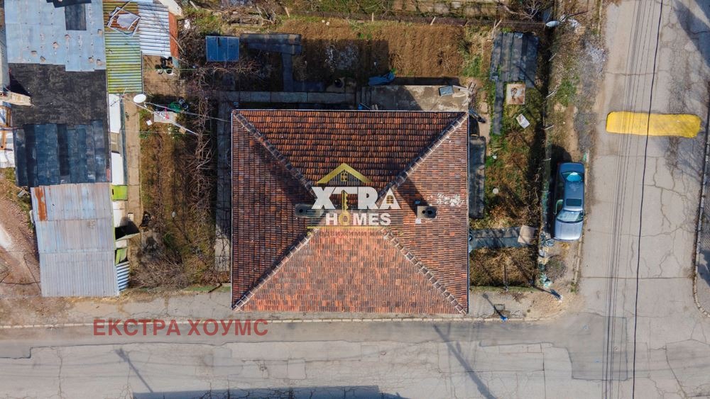 Продава КЪЩА, гр. София, с. Яна, снимка 2 - Къщи - 47254644