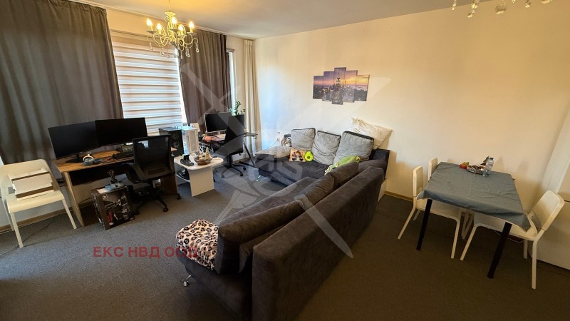 Продава 2-СТАЕН, гр. Пловдив, Остромила, снимка 2 - Апартаменти - 53093472