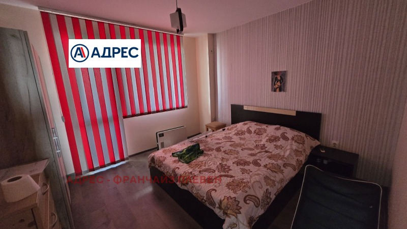 Eladó  2 hálószobás Pleven , Sirok centar , 85 négyzetméter | 74067631 - kép [3]