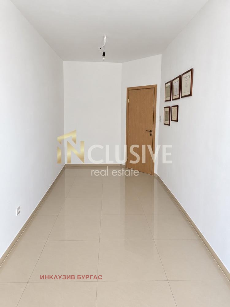 Продава 3-СТАЕН, гр. Бургас, Изгрев, снимка 6 - Апартаменти - 55987972