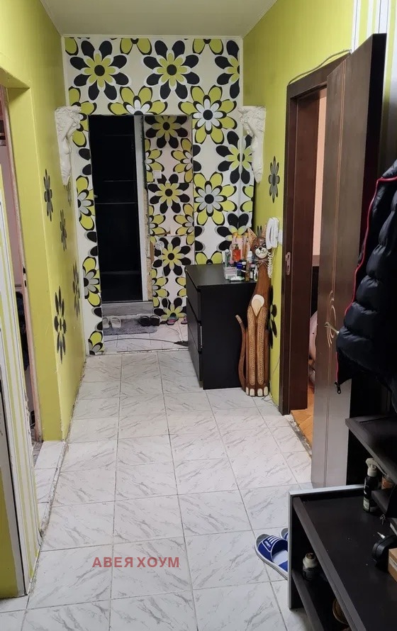 Myytävänä  3 makuuhuonetta Varna , Vladislav Varnentšik 2 , 98 neliömetriä | 66443559 - kuva [6]