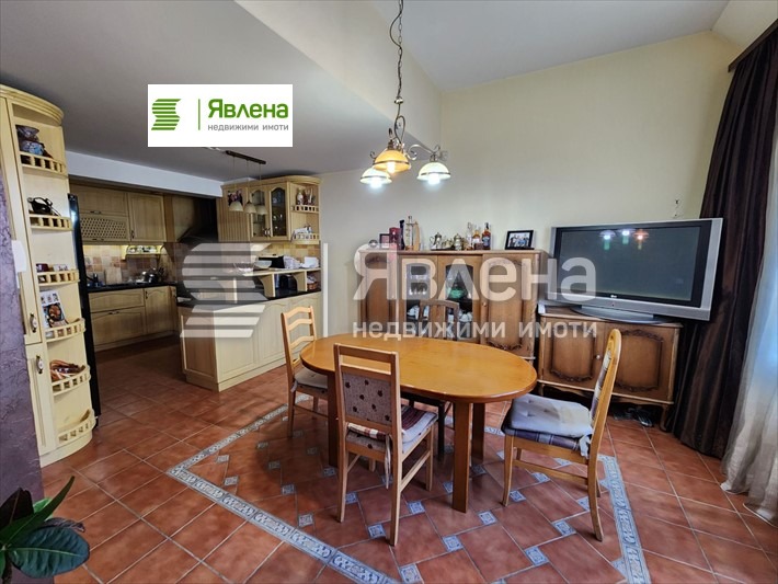 Продава МНОГОСТАЕН, гр. София, Център, снимка 3 - Апартаменти - 55367262