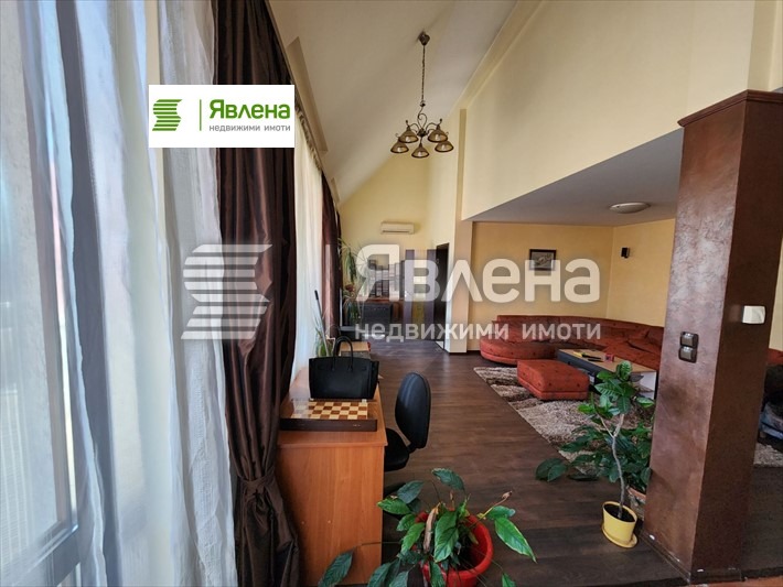 Продава МНОГОСТАЕН, гр. София, Център, снимка 2 - Апартаменти - 55367262