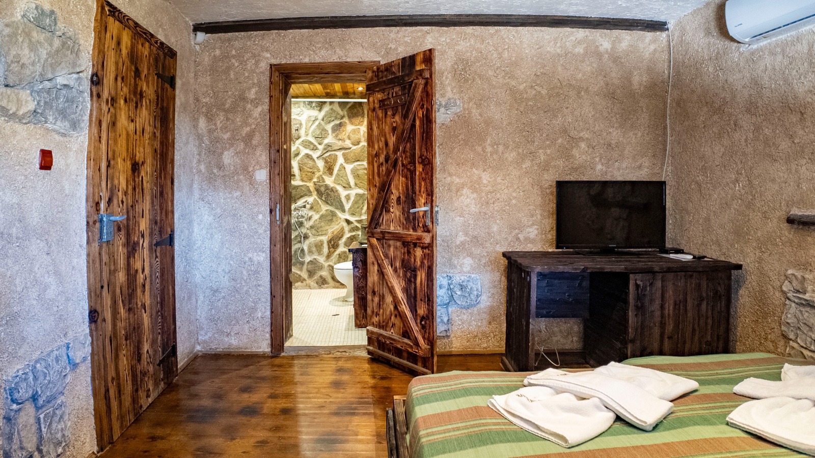 Продава ХОТЕЛ | Imot.bg — изображение 4