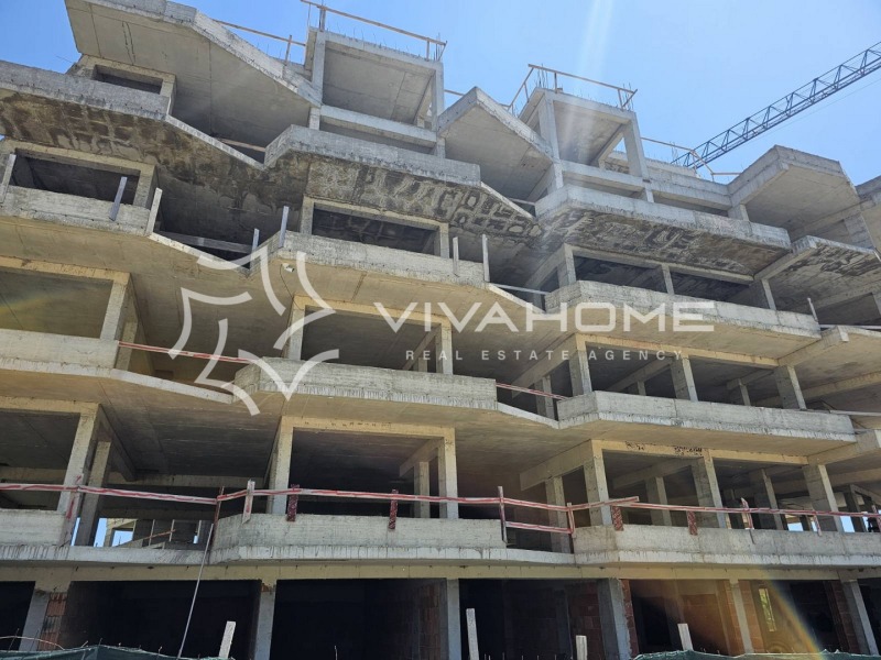 In vendita  1 camera da letto Varna , Vazragdane 1 , 62 mq | 24828191