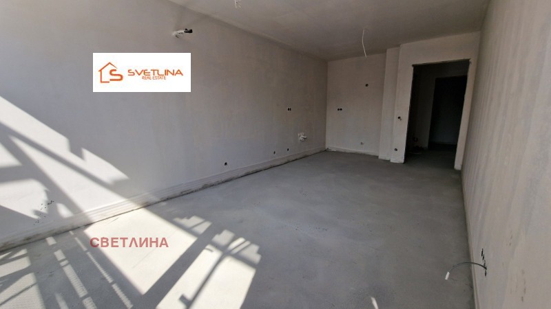 Na sprzedaż  1 sypialnia Sofia , Malinowa dolina , 72 mkw | 83799644