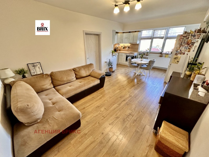 Продава  2-стаен град Русе , Широк център , 67 кв.м | 96924331 - изображение [3]