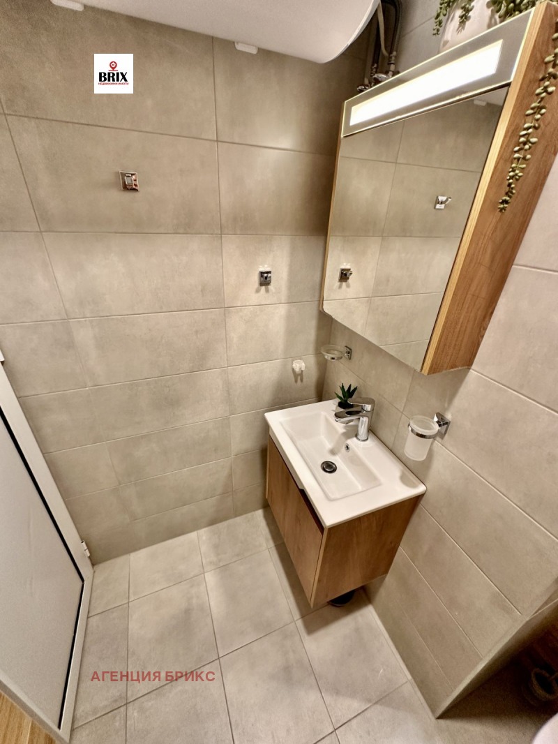 Продава  2-стаен град Русе , Широк център , 67 кв.м | 96924331 - изображение [7]