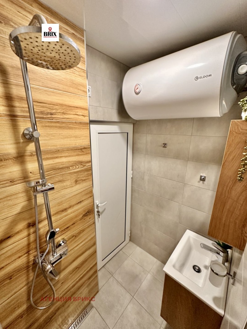 Продава  2-стаен град Русе , Широк център , 67 кв.м | 96924331 - изображение [6]