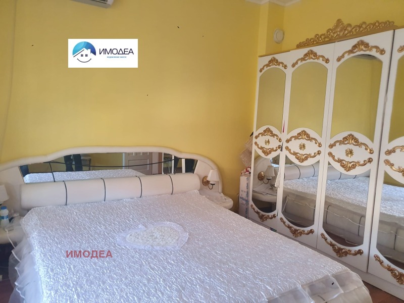 Продава ЕТАЖ ОТ КЪЩА, гр. Павликени, област Велико Търново