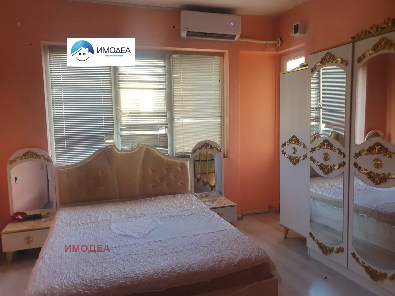 Продава ЕТАЖ ОТ КЪЩА, гр. Павликени, област Велико Търново, снимка 4 - Етаж от къща - 53163361